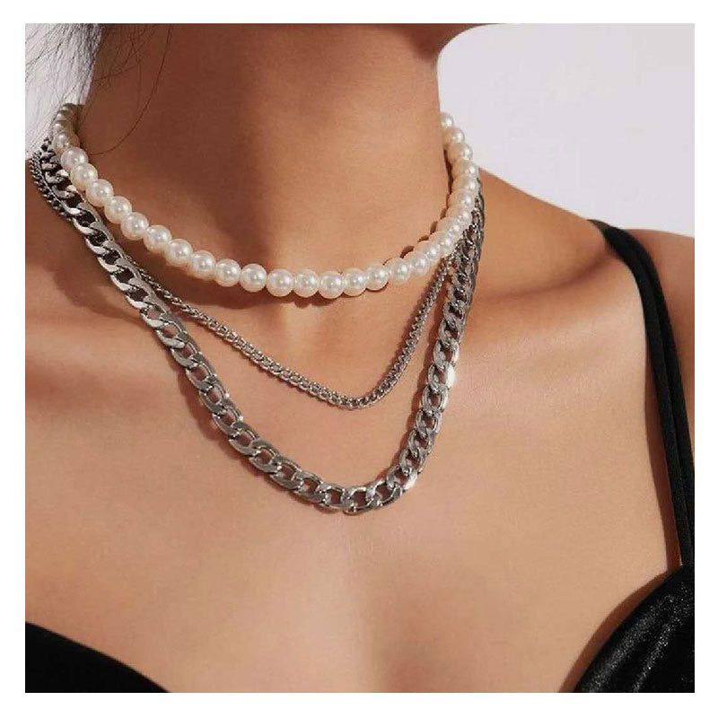 Pearl necklace in gold tone – Chili fashion & art gallery